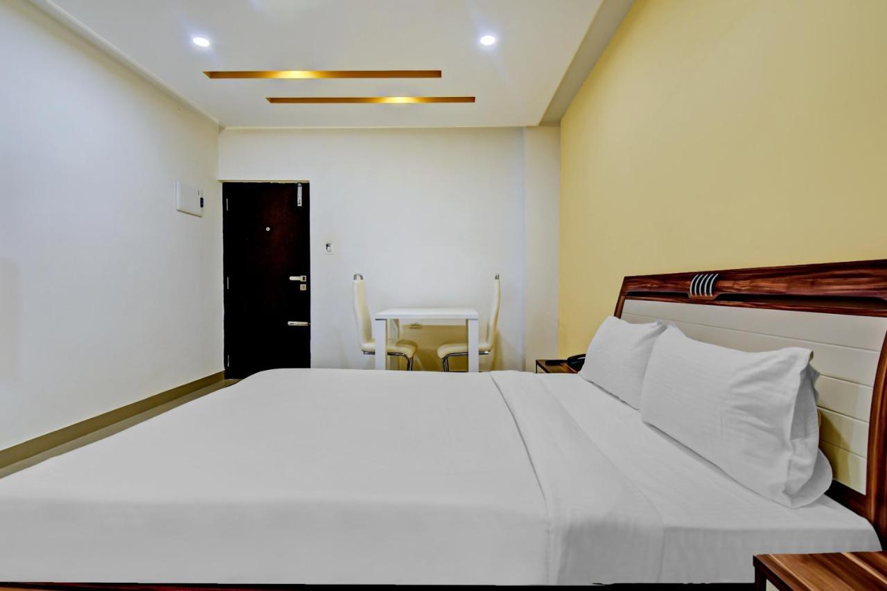 Rashi Comforts By Coastal Dine Hotel Dobbaspet Buitenkant foto