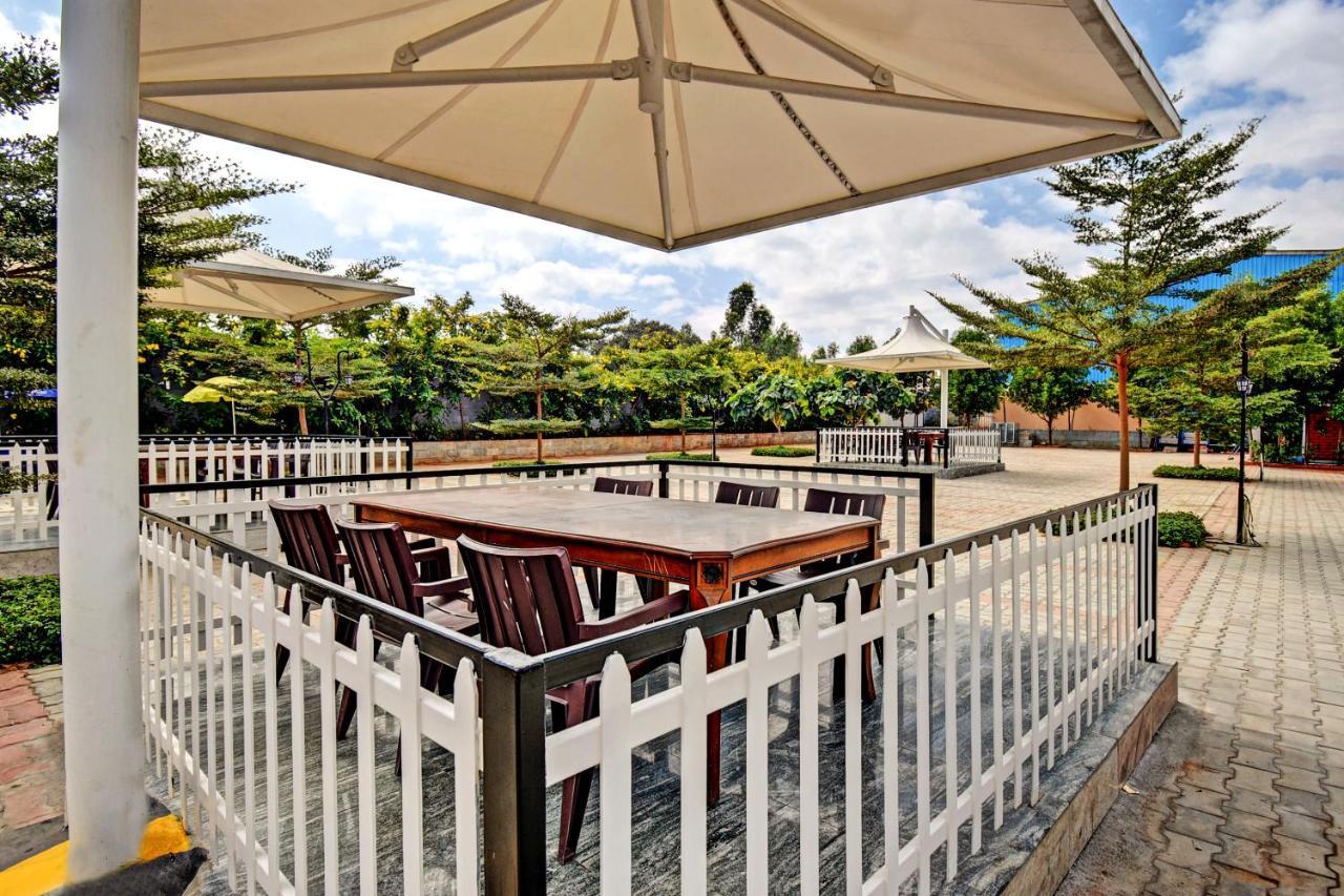Rashi Comforts By Coastal Dine Hotel Dobbaspet Buitenkant foto
