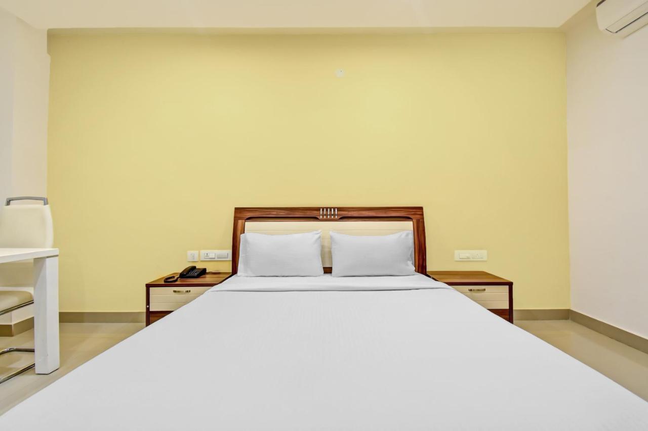Rashi Comforts By Coastal Dine Hotel Dobbaspet Buitenkant foto